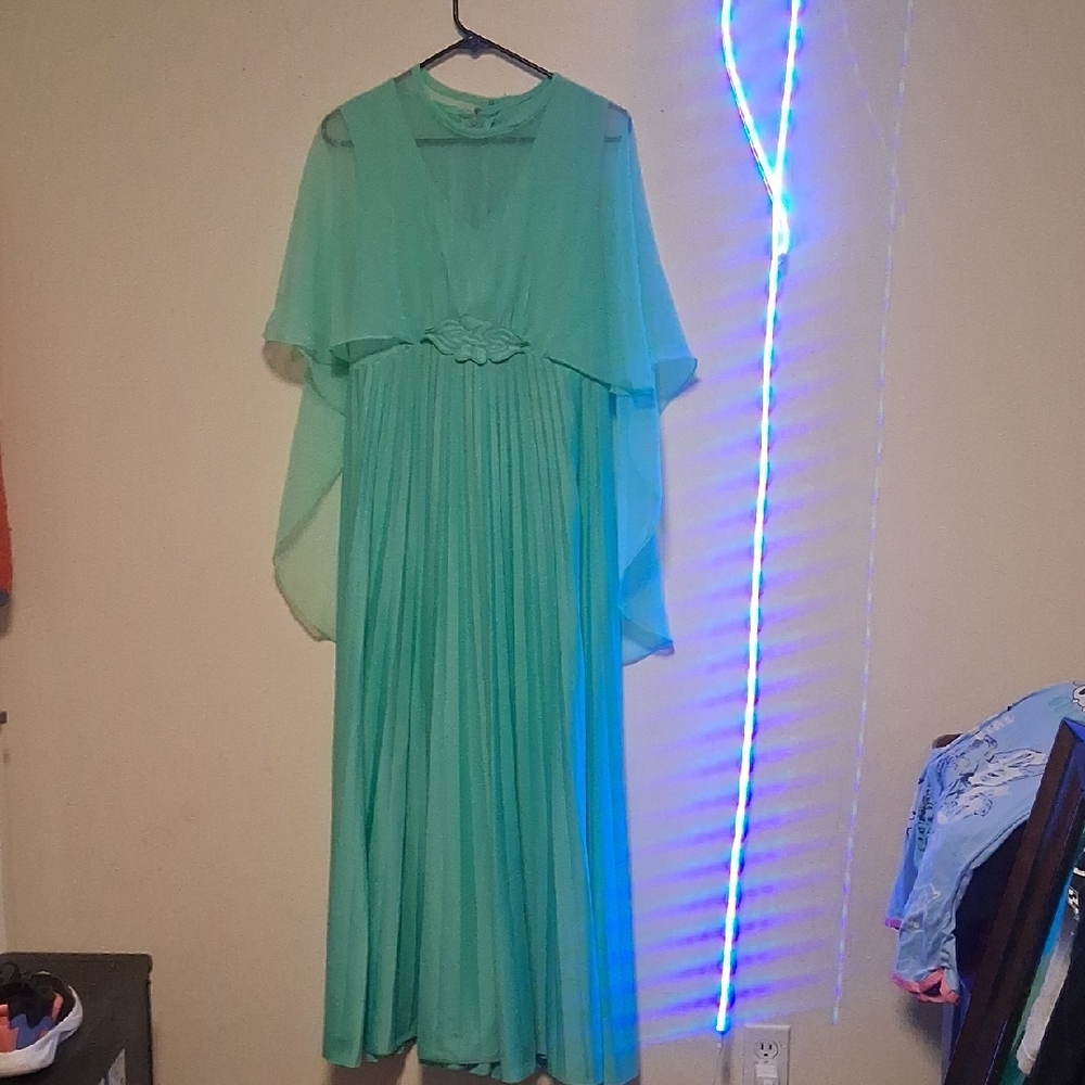 Size L Green Dress